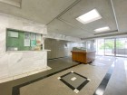 お客様をお迎えする玄関は落ち着いた雰囲気。帰り着くたびに洗練されたテイストの空間に迎えられ誇りと喜びを感じる玄関まわりです。
