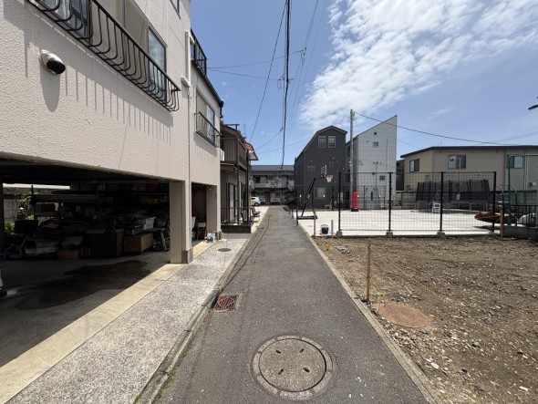 前面道路含む現地写真