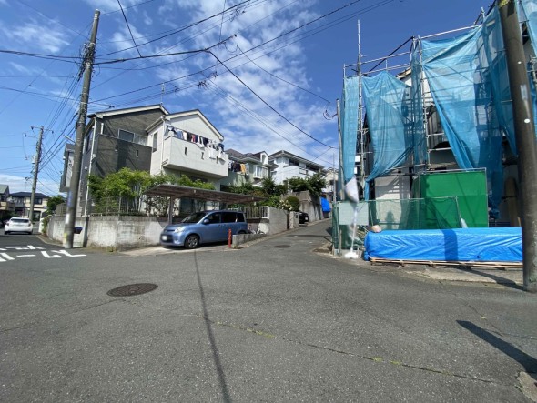 前面道路含む現地写真
