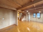 家族と過ごす時間を大切にしたい方にぴったりの明るくゆとりある住空間です。