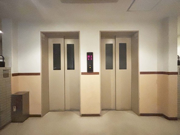 エレベーターホール