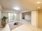 家族と過ごす時間を大切にしたい方にぴったりの明るくゆとりある住空間です。