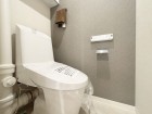 ウォシュレット機能付きトイレ