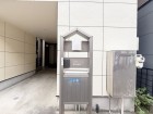お客様をお迎えする玄関は落ち着いた雰囲気。