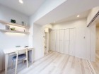 明るくあたたかな居室では、朝の目覚めも気持ちよく起きられます。
