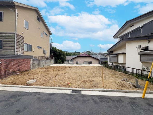 南側ひな段のため、日当たり良好です。
