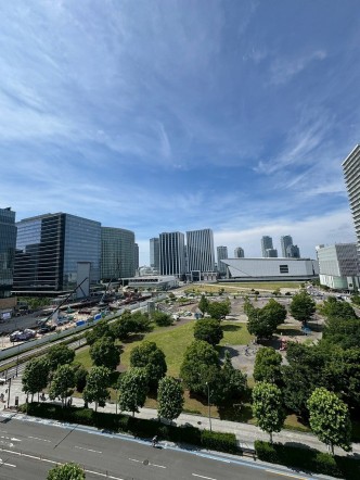 圧迫感がなく、開放的な眺望です。