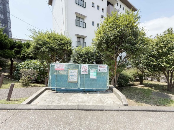 ゴミ置き場