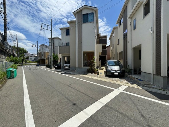 前面道路含む現地写真