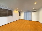 家族と過ごす時間を大切にしたい方にぴったりの明るくゆとりある住空間です。