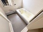 一日の疲れが癒される優雅なバスタイムを堪能できるゆとりあるバスルームです。