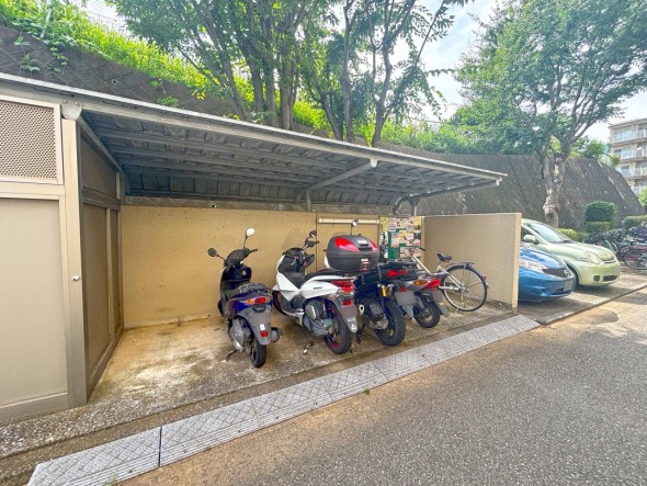 バイク置き場