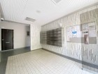 お客様をお迎えするエントランスは落ち着いた雰囲気。