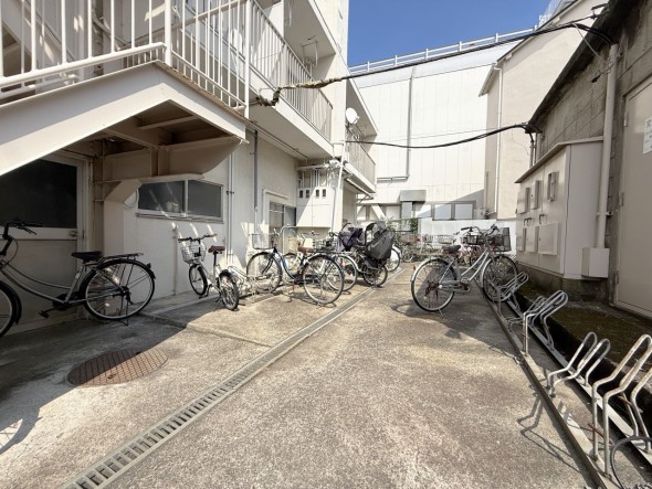 駐輪場