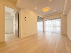 家族と過ごす時間を大切にしたい方にぴったりの明るくゆとりある住空間です。