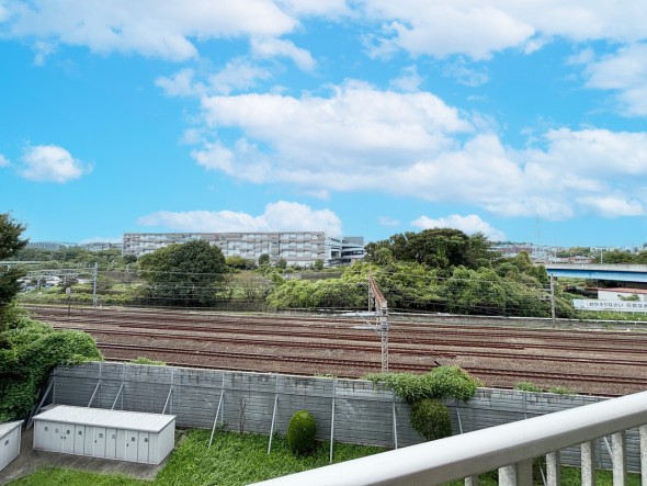 圧迫感がなく、開放的な眺望です！