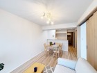 家族と過ごす時間を大切にしたい方にぴったりの明るくゆとりある住空間です。