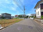 東側道路。