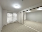 明るくあたたかな居室では、朝の目覚めも気持ちよく起きられます。