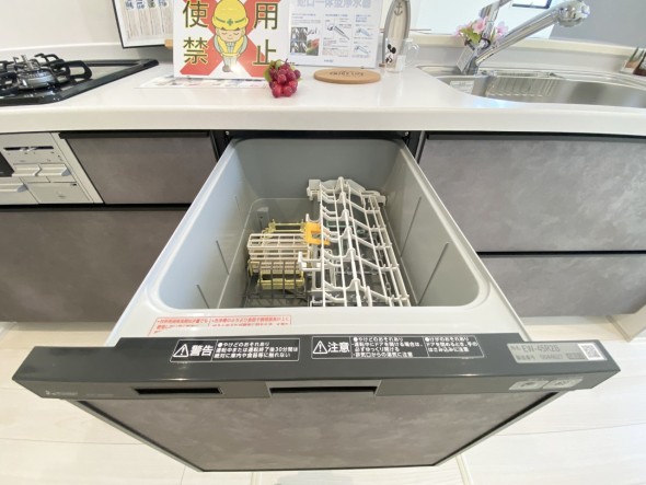 食洗機付き。家事の手助けとして。