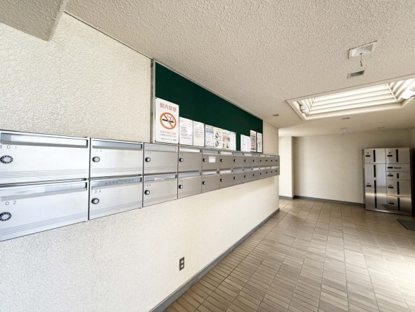 住戸専用の郵便受け。