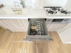 食洗機付き。家事の手助けとして。