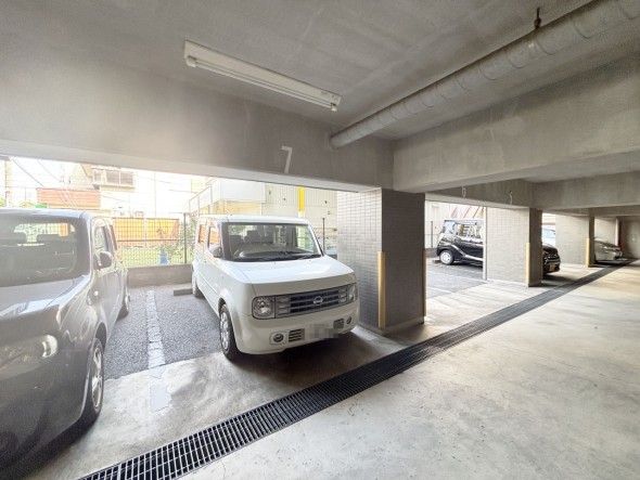 敷地内駐車場