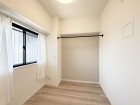 明るくあたたかな居室では、朝の目覚めも気持ちよく起きられます。