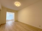 明るくあたたかな居室では、朝の目覚めも気持ちよく起きられます。