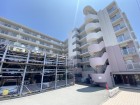 爽やかな青空の下に贅沢なほどに降り注ぐ陽光、豊かな居住性と、クオリティが見事に調和した住空間は、住まうことの喜びを感じさせてくれ