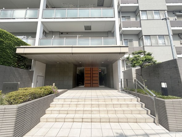 マンション入口