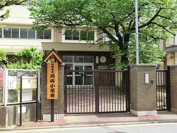 小学校 350m 川崎小学校