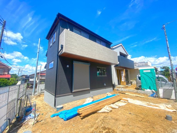 建物の完成が待ち遠しいですね。