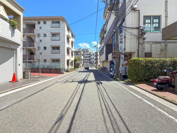 前面道路含む現地写真