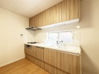 使い勝手の良い設備のキッチンで効率よくお料理もできます。