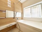 内装 1日の疲れを癒すバスルーム。