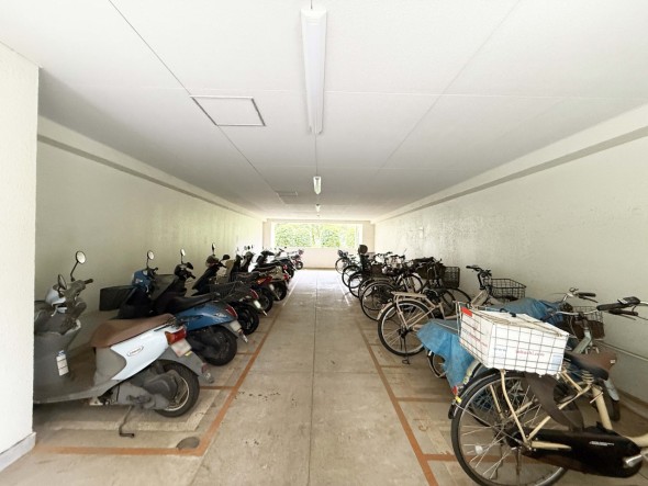 駐輪場・バイク置き場