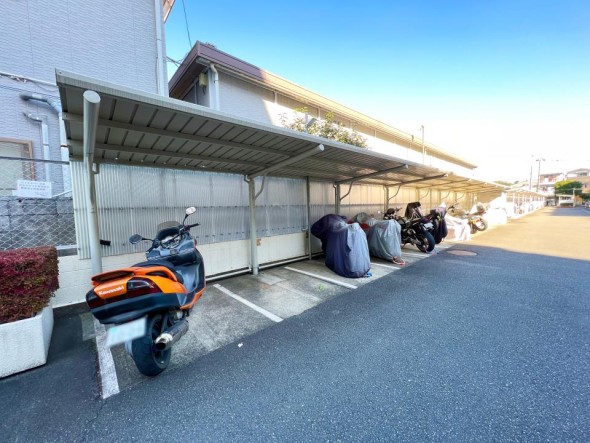 バイク置き場