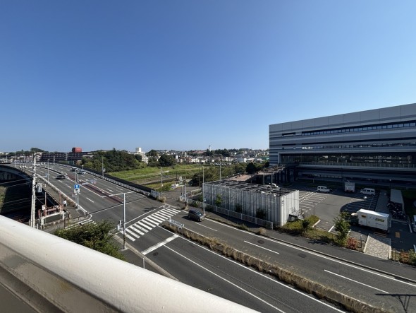 圧迫感がなく、開放的な眺望です！