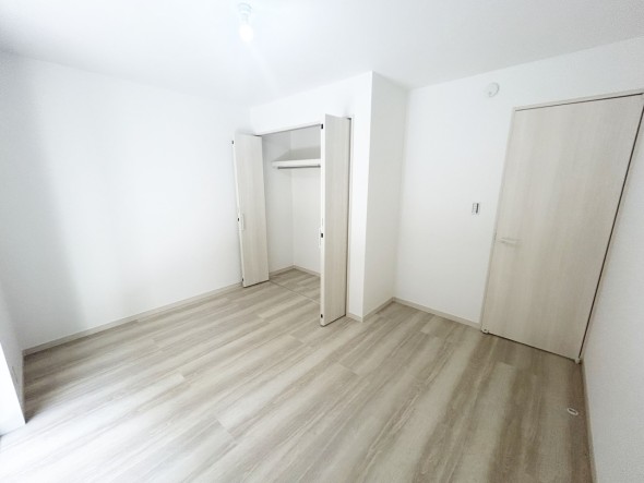 納戸6.3帖。居室としても十分使用できる広さです。