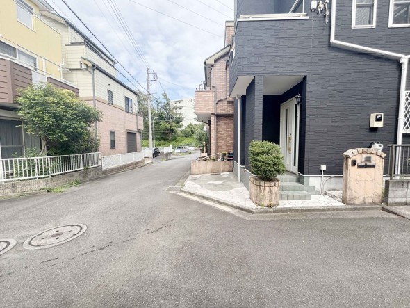 前面道路含む現地写真