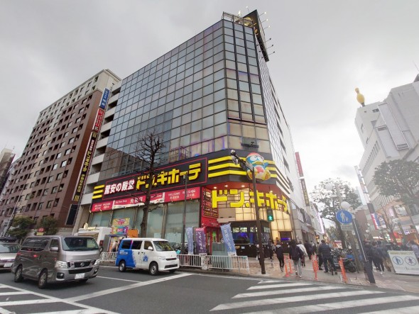 ショッピングセンター 350m ドン・キホーテ伊勢佐木町店