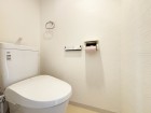 ウォシュレット機能付きトイレ