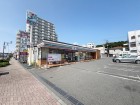 コンビニ 350m セブンイレブン横須賀北久里浜店