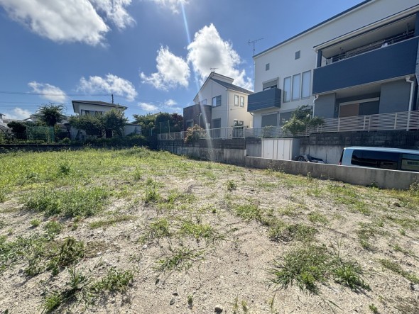 閑静な住宅街で落ち着いた住環境。
