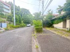 整備された前面道路です。