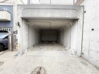 地下車庫ございます