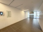 お客様をお迎えする玄関は落ち着いた雰囲気。帰り着くたびに洗練されたテイストの空間に迎えられ誇りと喜びを感じる玄関まわりです。