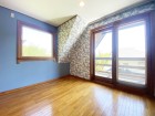 洋室6.8帖。明るくあたたかな居室では、朝の目覚めも気持ちよく起きられます。