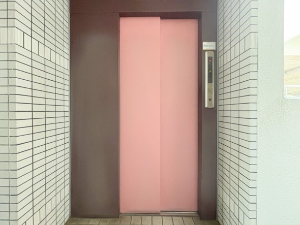 エレベーター
